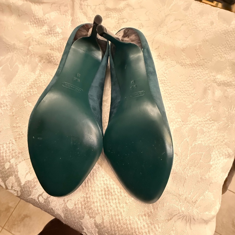 Coach Teal Suede Women's Pumps - Picture 6 of 13